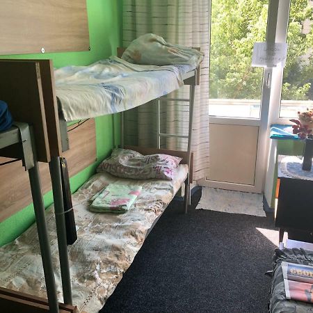 Hikkaduwa Hostel Kiev Exteriör bild